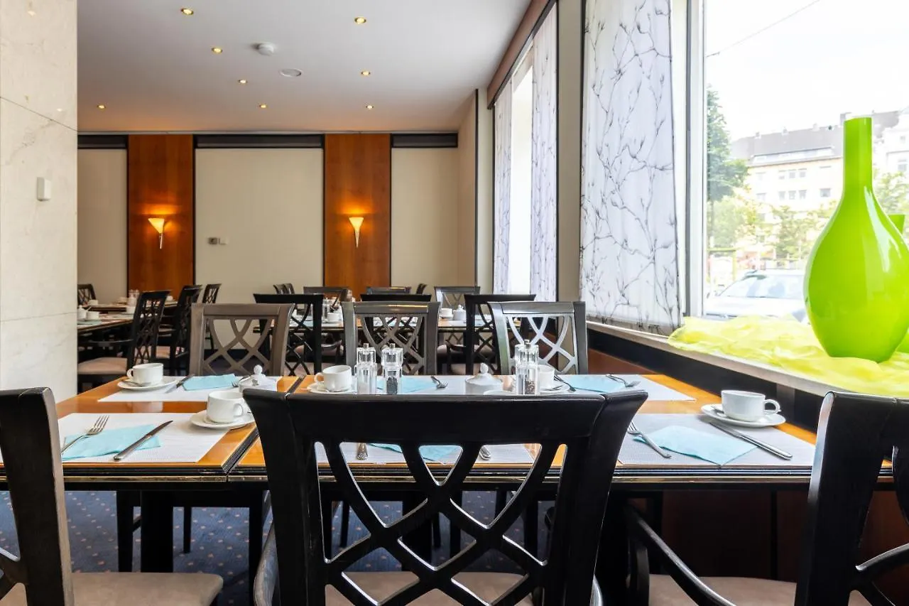 Trip Inn Hotel Esplanade, Duesseldorf